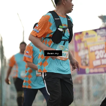 Runner Photo 8328261