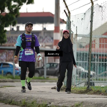 Runner Photo 8328273