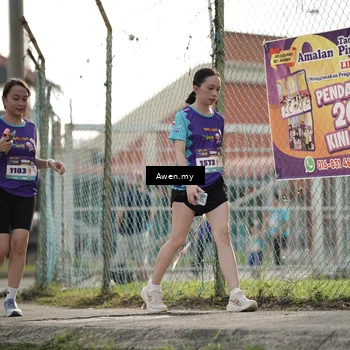 Runner Photo 8328289