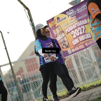 Runner Photo 8328299