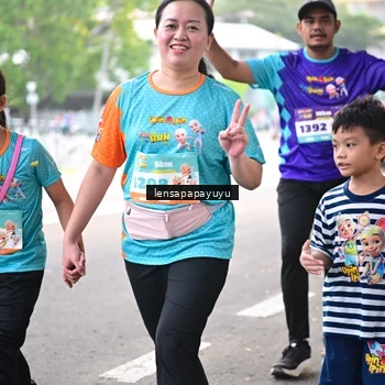Runner Photo 8328306