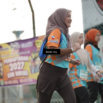 Runner Photo 8328309