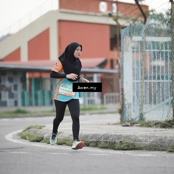 Runner Photo 8328314