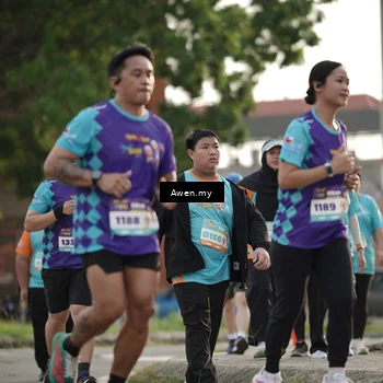 Runner Photo 8328322