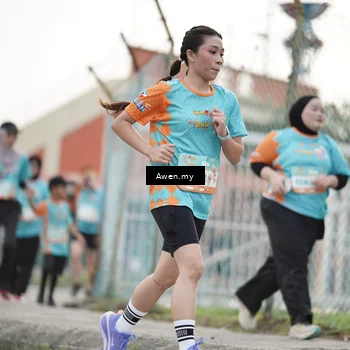 Runner Photo 8328325
