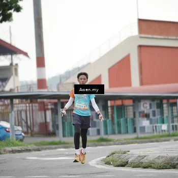 Runner Photo 8328327
