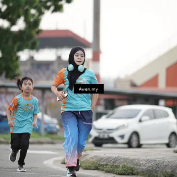 Runner Photo 8328330