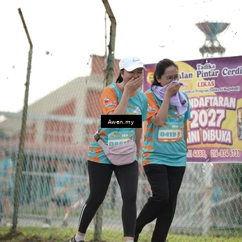 Runner Photo 8328354