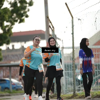 Runner Photo 8328363