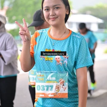 Runner Photo 8328372