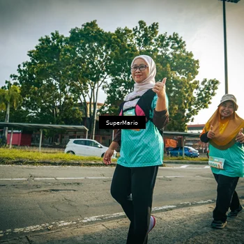 Runner Photo 8328379