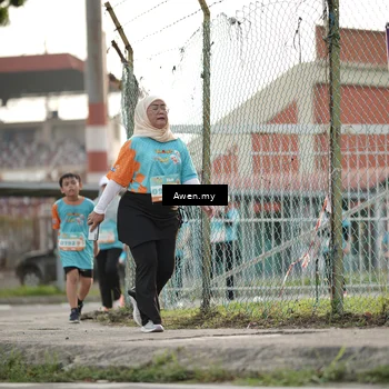 Runner Photo 8328418