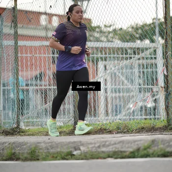 Runner Photo 8328437