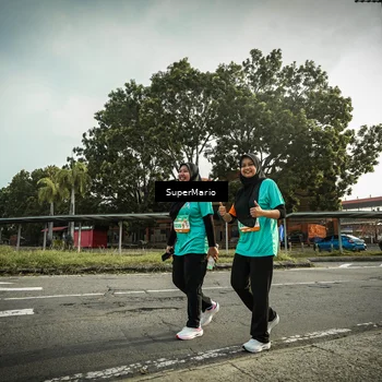 Runner Photo 8328456