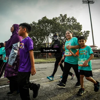 Runner Photo 8328469