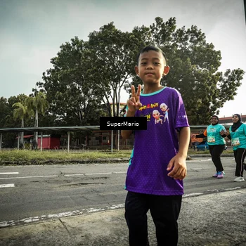 Runner Photo 8328491