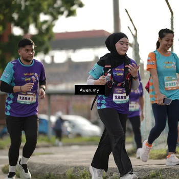 Runner Photo 8328498