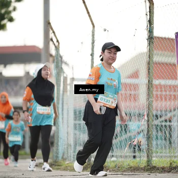 Runner Photo 8328499