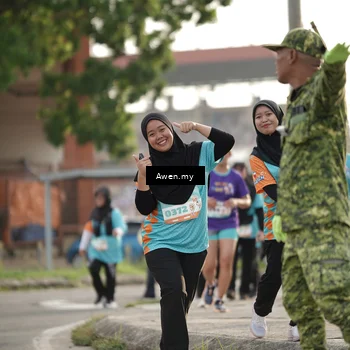 Runner Photo 8328504