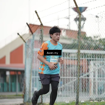Runner Photo 8328514