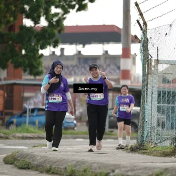 Runner Photo 8328518