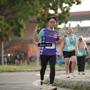 Runner Photo 8328553