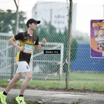 Runner Photo 8328558