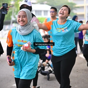 Runner Photo 8328563