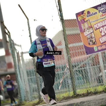 Runner Photo 8328572