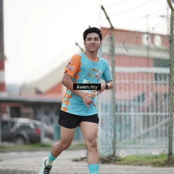 Runner Photo 8328579