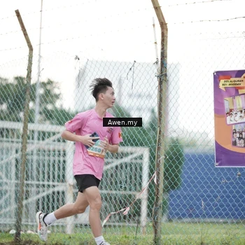 Runner Photo 8328586