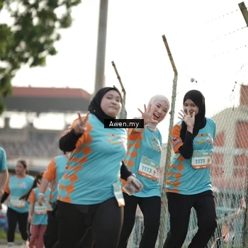 Runner Photo 8328596