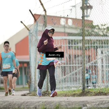 Runner Photo 8328623