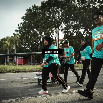 Runner Photo 8328625