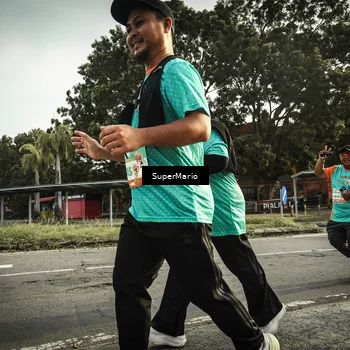 Runner Photo 8328654