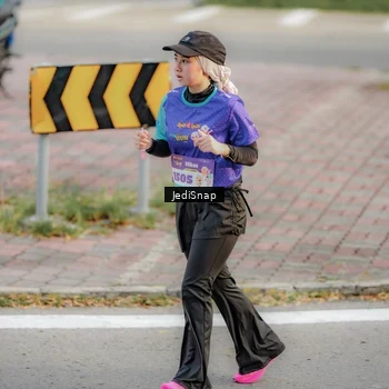 Runner Photo 8328737