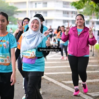 Runner Photo 8328748