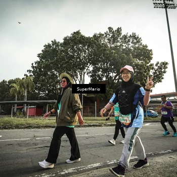 Runner Photo 8328750