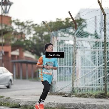 Runner Photo 8328762