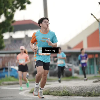 Runner Photo 8328775