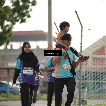 Runner Photo 8328796