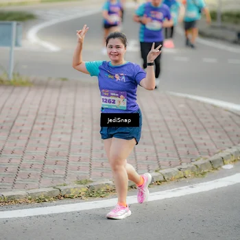Runner Photo 8328797