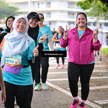 Runner Photo 8328818