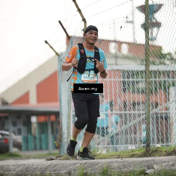 Runner Photo 8328843
