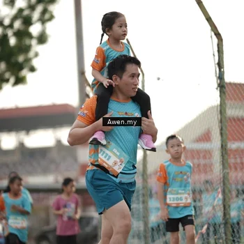 Runner Photo 8328943