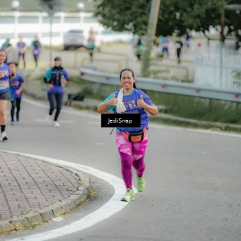 Runner Photo 8328978