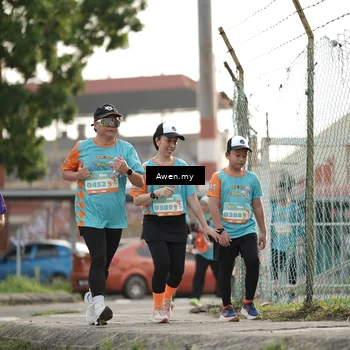 Runner Photo 8329012