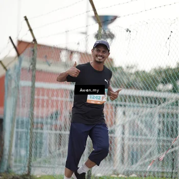Runner Photo 8329023
