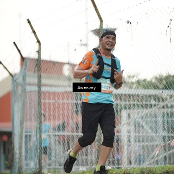 Runner Photo 8329043