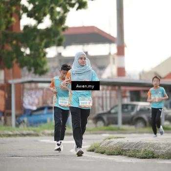 Runner Photo 8329076